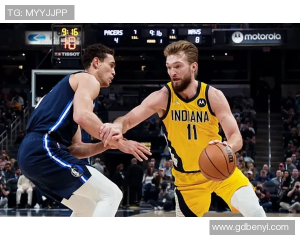 美记:麦克朗与步行者签的是2年无保障合同,第二年球队选项