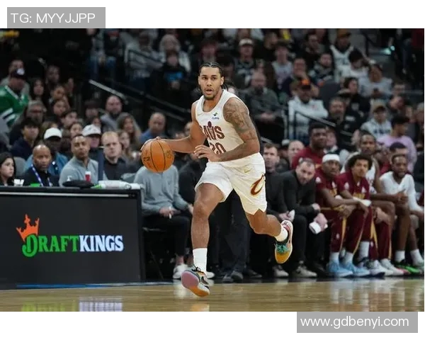 半场：76人62-55领先骑士，恩比德泰森各砍19分乔治10分